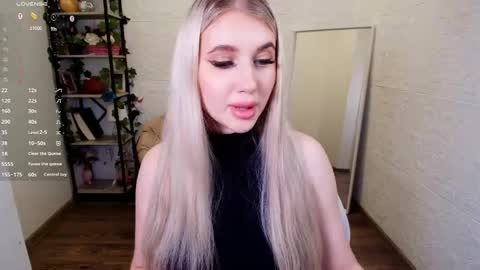 Eva  online show from March 2026 03:32:02 AM