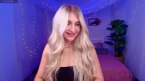 Eva  online show from July 2026 03:04:01 AM