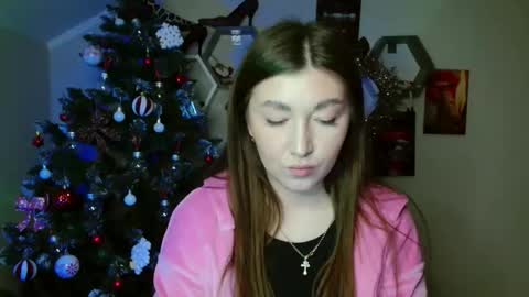 Evachaturbatte online show from November 2025 10:38:02 AM