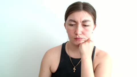 Evachaturbatte online show from June 2026 06:29:01 AM