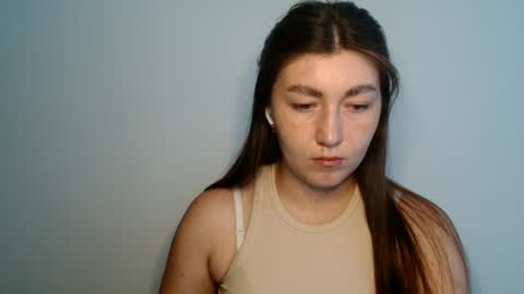 Evachaturbatte online show from July 2026 05:17:02 PM