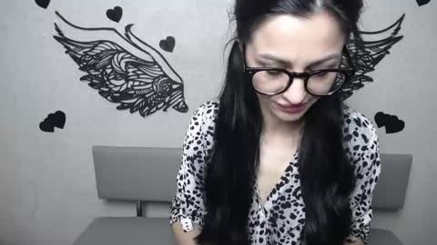 Snapshot of evaclarkk chatting on May 2026 06:42:02 AM EvaClarkk online show from May 2026 06:42:02 AM
