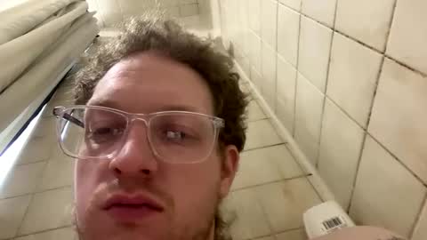 evageniex online show from February 2026 06:57:01 PM