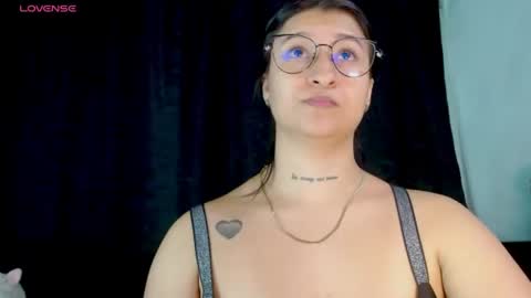 Evah Lee online show from July 2026 03:33:02 AM
