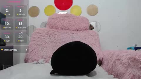 EVA  online show from February 2026 05:08:01 PM