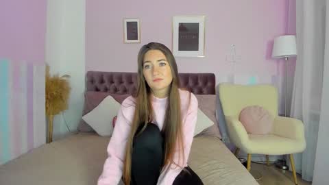 Eva online show from October 2025 04:40:01 AM