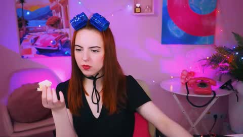 Eva  online show from December 2024 08:24:01 AM