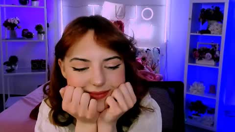 Eva  online show from February 2025 06:46:02 PM