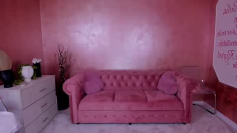 Snapshot of evanew_ chatting on February 2025 10:20:01 PM Eva online show from February 2025 10:20:01 PM