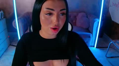 Snapshot of evanew_ chatting on October 2025 05:13:01 PM Eva online show from October 2025 05:13:01 PM