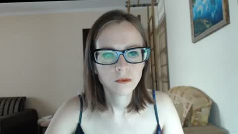 Snapshot of evangeline06 chatting on July 2026 07:26:01 AM YourMistress online show from July 2026 07:26:01 AM