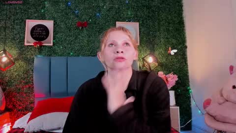 Snapshot of evangelyne_rose chatting on January 2026 07:50:01 PM Evangelyne online show from January 2026 07:50:01 PM