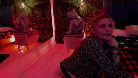 Snapshot of evangelyne_rose chatting on February 2026 07:37:01 PM Evangelyne online show from February 2026 07:37:01 PM