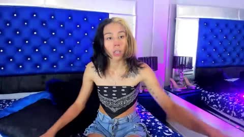 evanllelyne online show from November 2025 11:42:02 AM