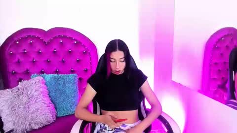 evanllelyne online show from March 2026 12:22:01 PM