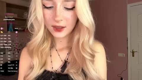 Eva online show from November 2025 07:07:01 AM