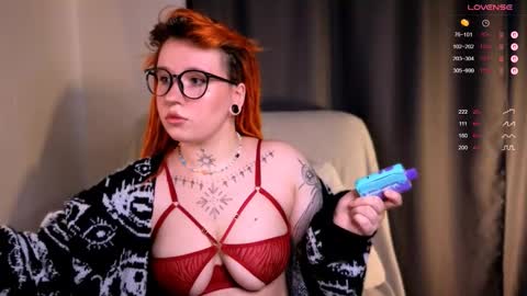 Moon online show from November 2025 08:26:02 AM