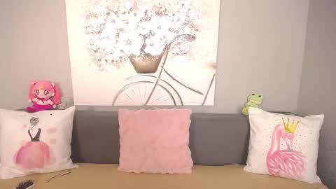 Snapshot of evarey_ chatting on November 2025 05:29:02 AM Adelina online show from November 2025 05:29:02 AM