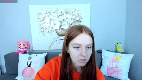 Snapshot of evarey_ chatting on November 2025 05:17:01 AM Adelina online show from November 2025 05:17:01 AM