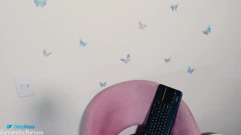 Eva online show from April 2026 11:09:02 PM