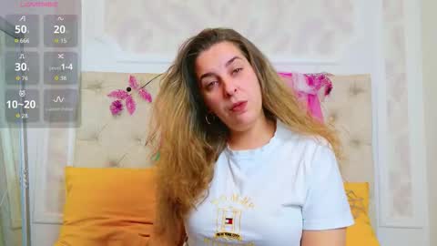 evasinclairr online show from November 2025 05:09:01 AM