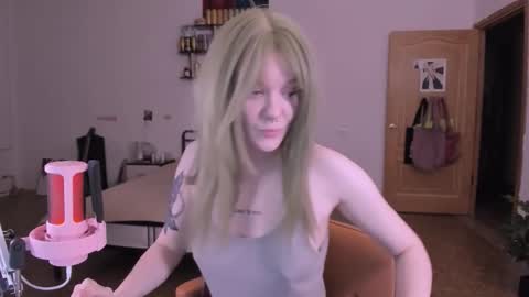      online show from November 2025 03:12:02 PM