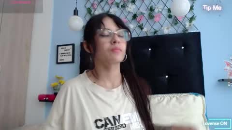 Snapshot of evatits_1 chatting on February 2025 12:25:02 PM Eva Carter online show from February 2025 12:25:02 PM