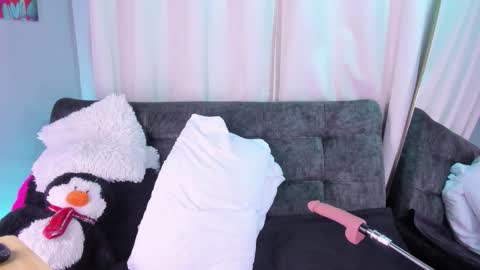 Eva Queen online show from December 2025 11:41:02 AM