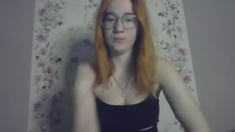 Snapshot of eveliina_shy chatting on January 2026 05:32:01 AM Evelina online show from January 2026 05:32:01 AM