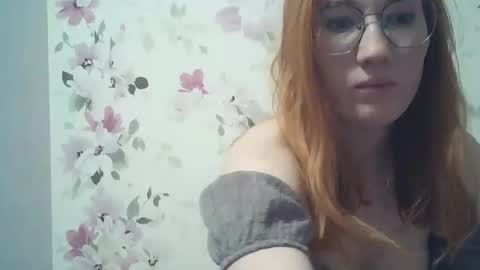 Evelina online show from April 2026 03:44:01 PM