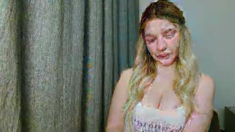 Snapshot of evelinemagnetic chatting on February 2026 03:26:02 PM EvelinaMagnetic online show from February 2026 03:26:02 PM