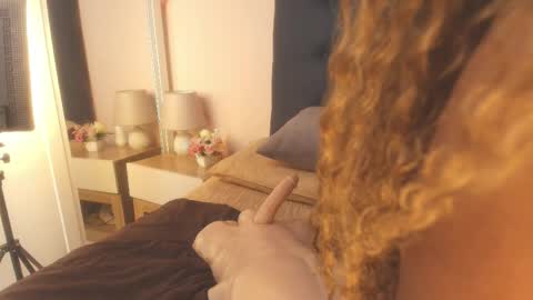 Snapshot of evelonga_707 chatting on April 2026 07:08:02 PM DAYANITA online show from April 2026 07:08:02 PM