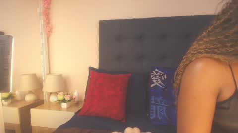 Snapshot of evelonga_707 chatting on May 2026 07:00:02 PM DAYANITA online show from May 2026 07:00:02 PM