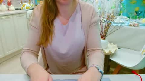 Snapshot of evelove33 chatting on April 2026 03:39:02 PM evelove online show from April 2026 03:39:02 PM