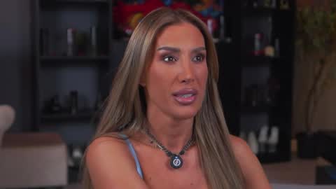 Evelyn online show from April 2026 06:12:01 PM