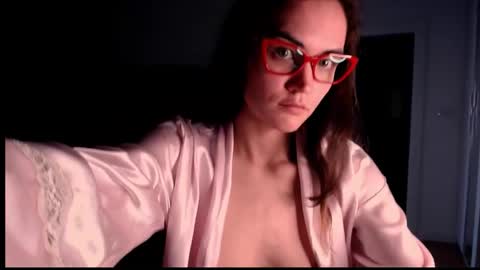 Snapshot of evelyn_gg chatting on March 2026 12:01:02 PM Evelyn online show from March 2026 12:01:02 PM