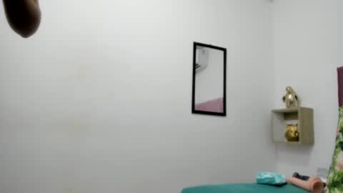 evelyn_morgan1 online show from October 2025 12:35:02 AM