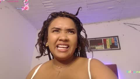 Snapshot of evelyn_sandoval chatting on January 2025 03:31:02 AM Evelyn Sandoval online show from January 2025 03:31:02 AM