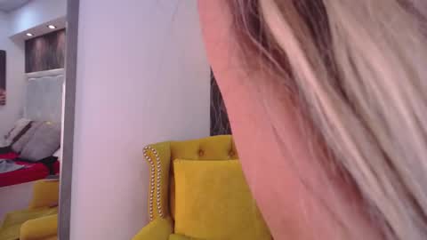 EvelynaGrey online show from March 2025 09:11:01 AM