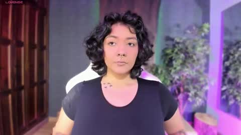  Evelyn  online show from November 2025 10:59:01 AM