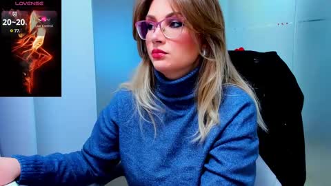 evelyne_rose online show from February 2025 06:07:02 AM