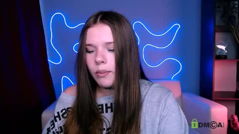 evelynlovelyy online show from March 2026 12:16:01 PM