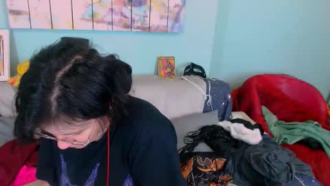 Everly online show from January 2026 06:23:02 PM