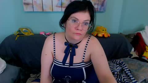 Everly online show from April 2026 08:29:01 AM