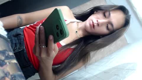 Chloe mae online show from October 2025 02:31:01 AM