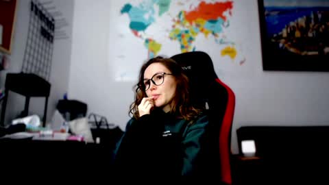 Goddes 1 online show from April 2026 06:24:02 PM