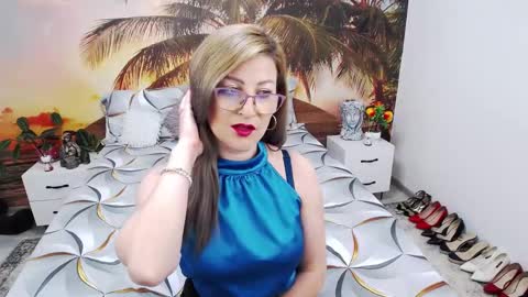 Evia online show from February 2025 01:44:02 AM