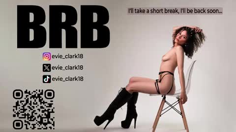 Snapshot of evie_clark_ chatting on February 2025 06:26:02 PM My name is Evie nice to meet you really get to know me better private is open online show from February 2025 06:26:02 PM