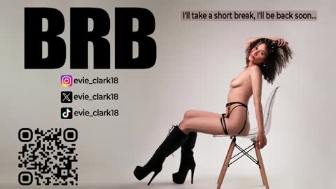 Snapshot of evie_clark_ chatting on March 2025 11:00:02 PM My name is Evie nice to meet you really get to know me better private is open online show from March 2025 11:00:02 PM