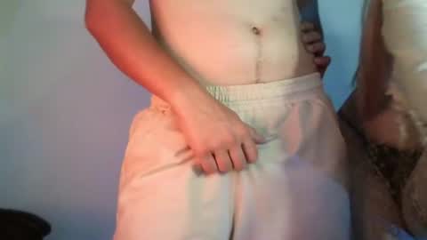 Snapshot of evie_muna chatting on July 2026 07:30:01 AM Renesme White Im here from Monday to Friday online show from July 2026 07:30:01 AM